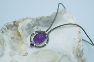 Skarabeusz w fiolecie - REZERWACJA