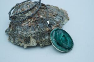 Agatowy medalion